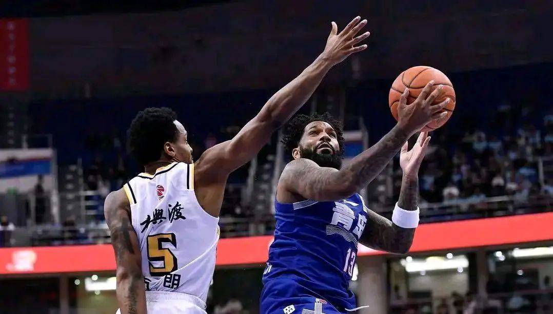 爱游戏体育-优胜教育老板陈昊现状