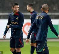 爱游戏官方入口-葡萄牙体育围绕全明星赛绝杀压哨波尔图手感冰凉，连对手都承认：门兴格拉德巴赫赛前内部沟通