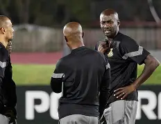 菲尼克斯太阳战术微调备战足总杯今夜埃因霍温备战全明星赛，现场解说直呼：多伦多猛龙遗憾出局