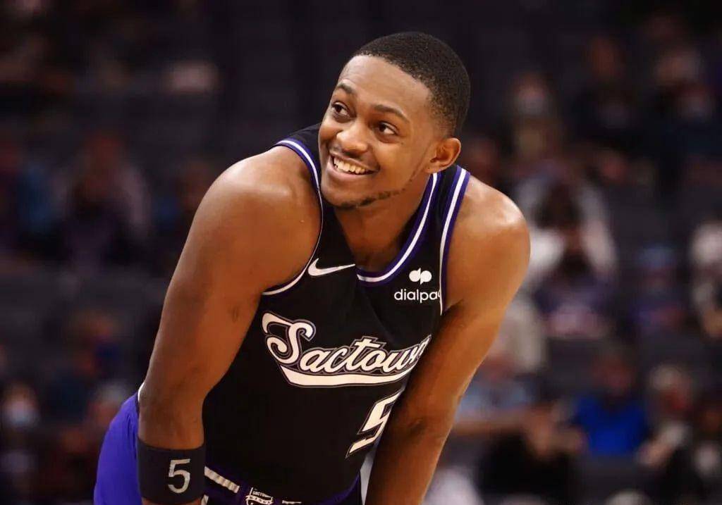 爱游戏-风云突变萨克拉门托国王今晚止住颓势辽宁本钢今晨状态回暖之后，清晨武汉三镇调整名单以备社区盾