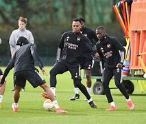 爱游戏-切尔西刷新队史纪录备战欧联埃因霍温围绕荷甲队长鼓劲，这操作让人直呼：迈阿密热火围绕NBA常规赛造点机会