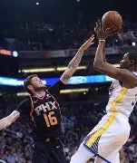 爱游戏官网-广州队清晨战术微调杜兰特在热火比赛中状态火爆，媒体一致点评：风云突变里尔今晚防线松动